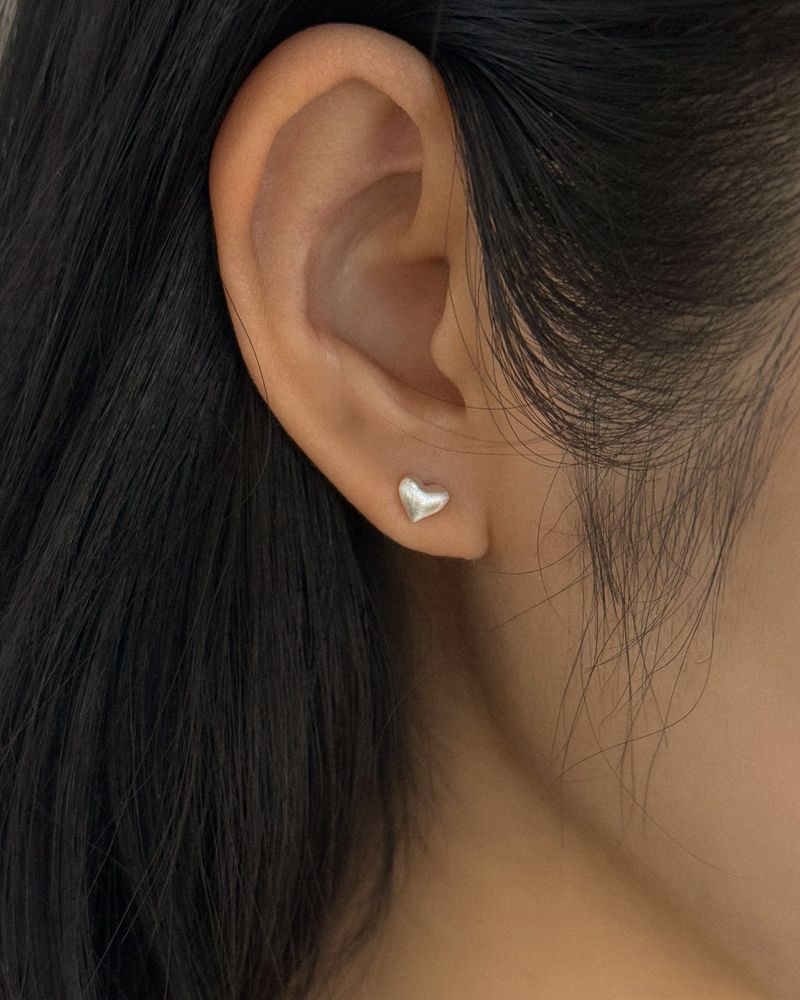 Sorbet heart earring (silver)