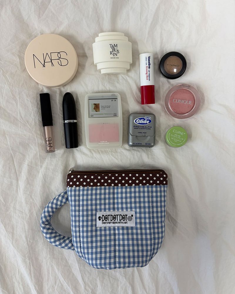 Muglet Pouch (Cream Soda)