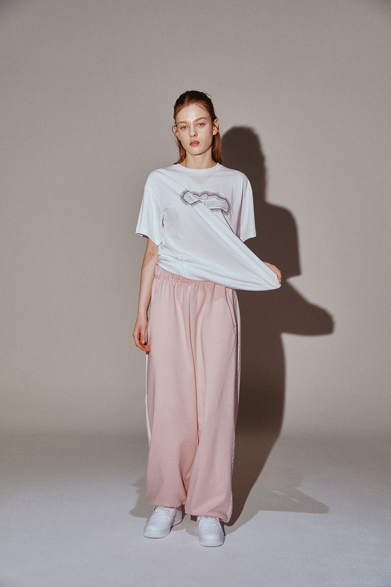 Signature Logo Graphic Hotfix T Pink