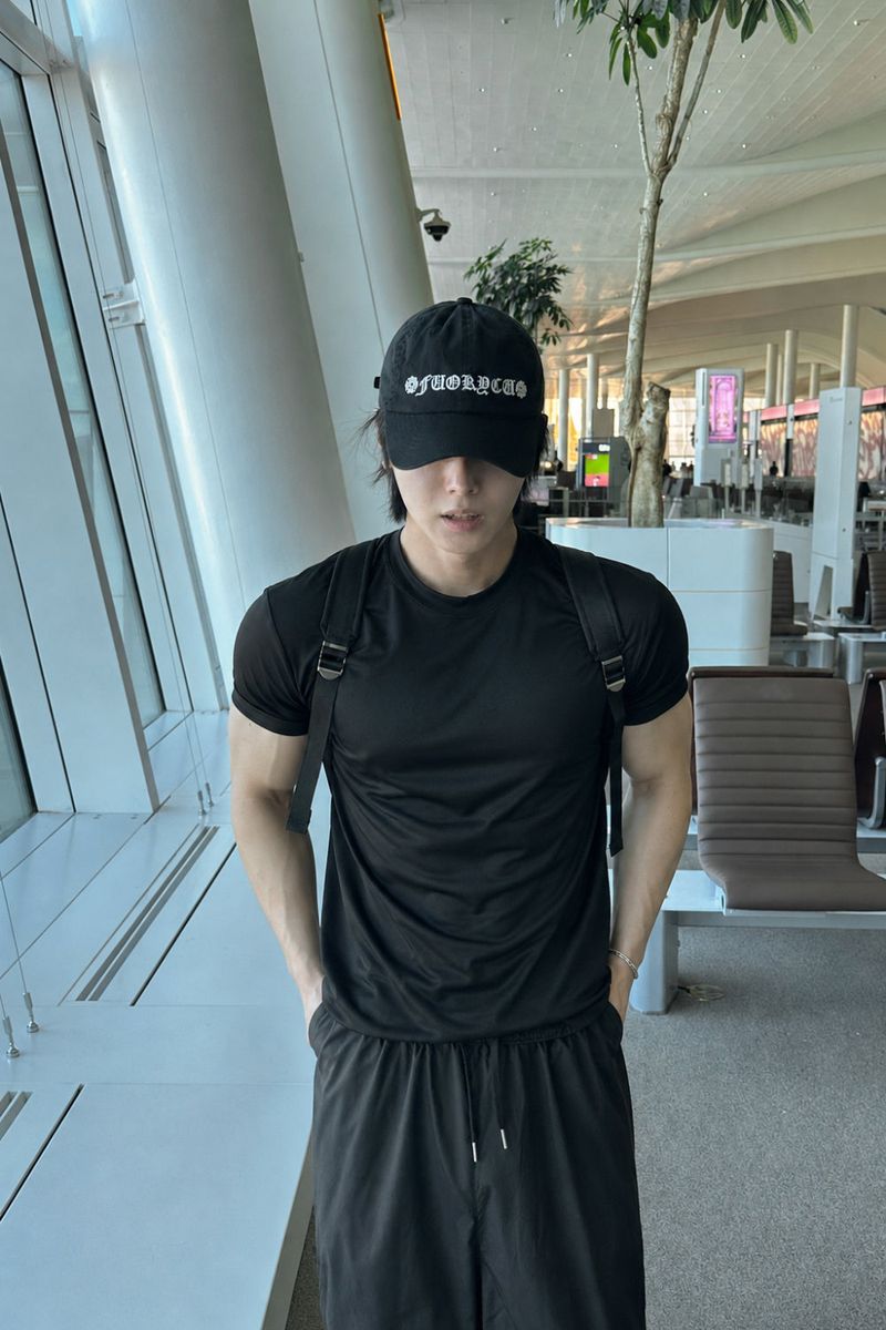 WHAT A LOOK（ワット ア ルック）の「モエン エアクールメッシュ半袖Tシャツ（トップス）」