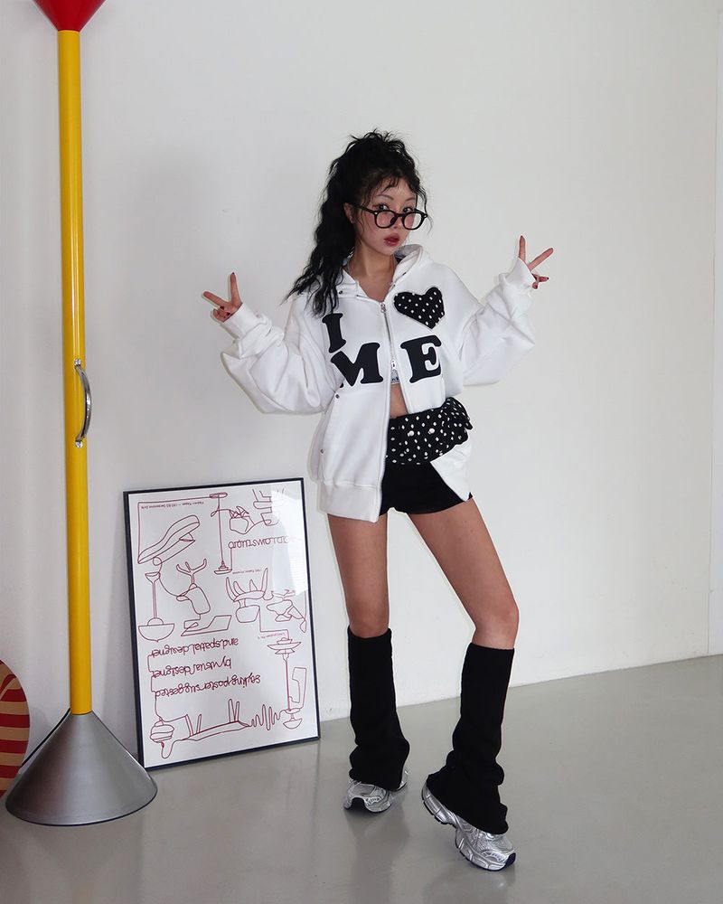 Heart patch oversized-fit hooded zip-up