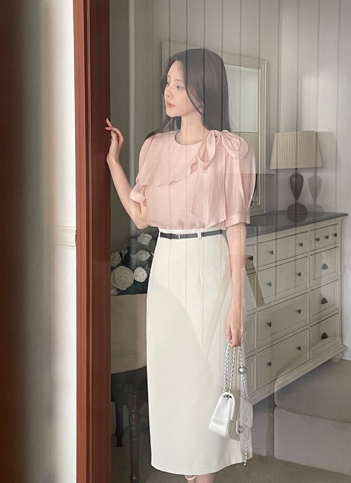 Love It Tie Diagonal Frill Puff Blouse