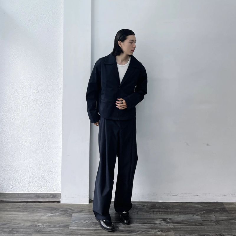 Cropped Tailored Jacket