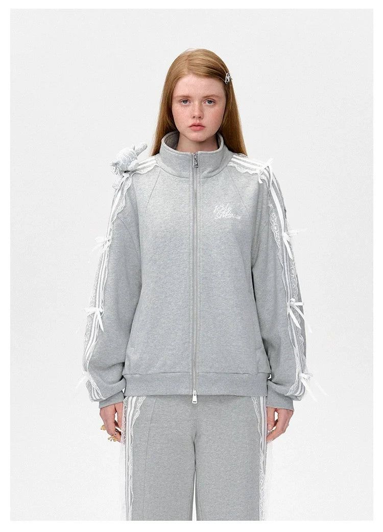 13DE MARZO Bear Lacy Knot Zip Sweatshirt