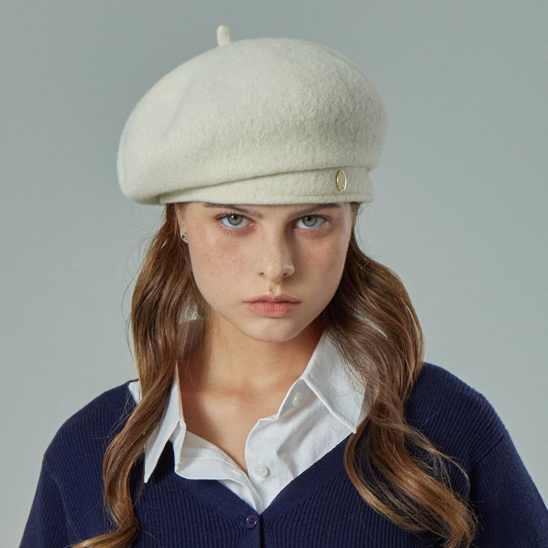 VA Oval-Metal Wool Beret  / Ivory