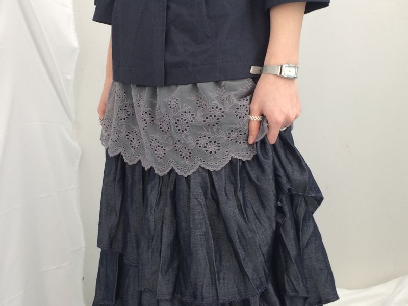 Diagonal Layer Shirring Long Skirt