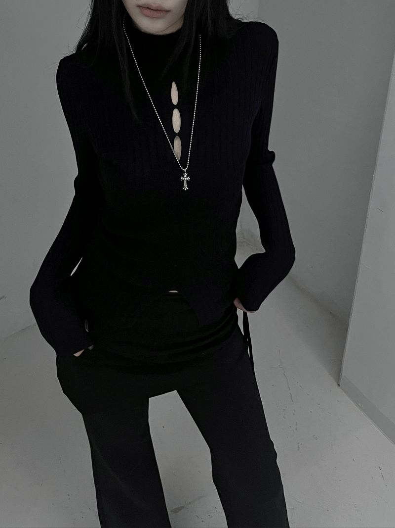three slit ribbed knit