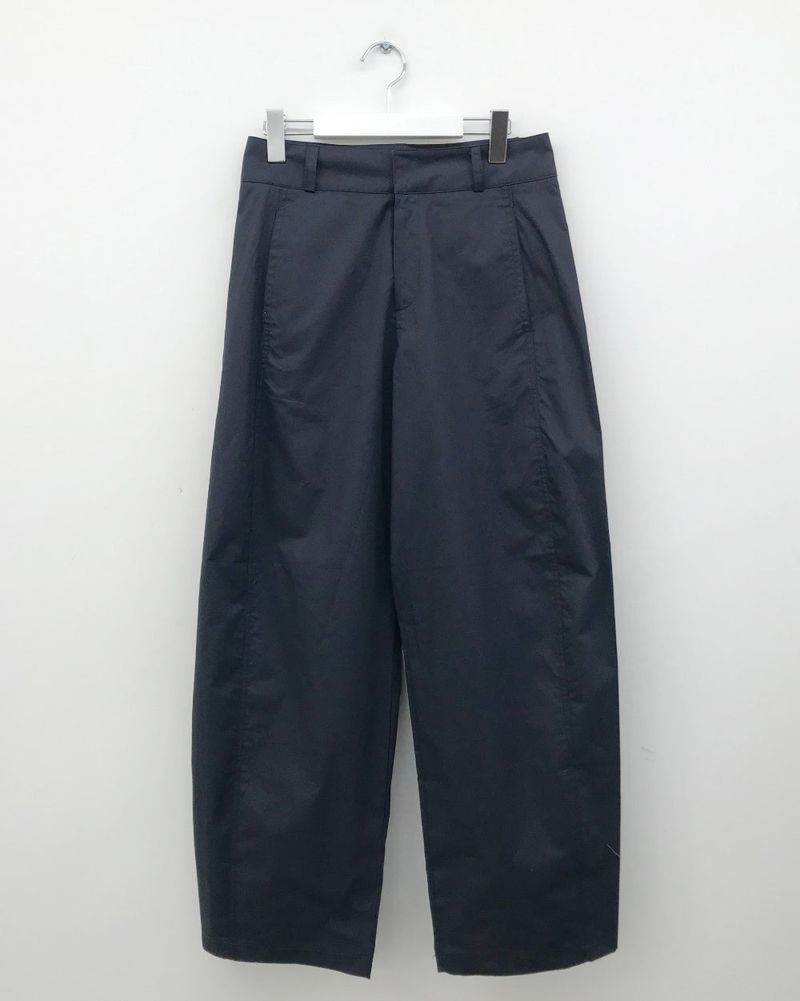 Paper curved pants (2color)