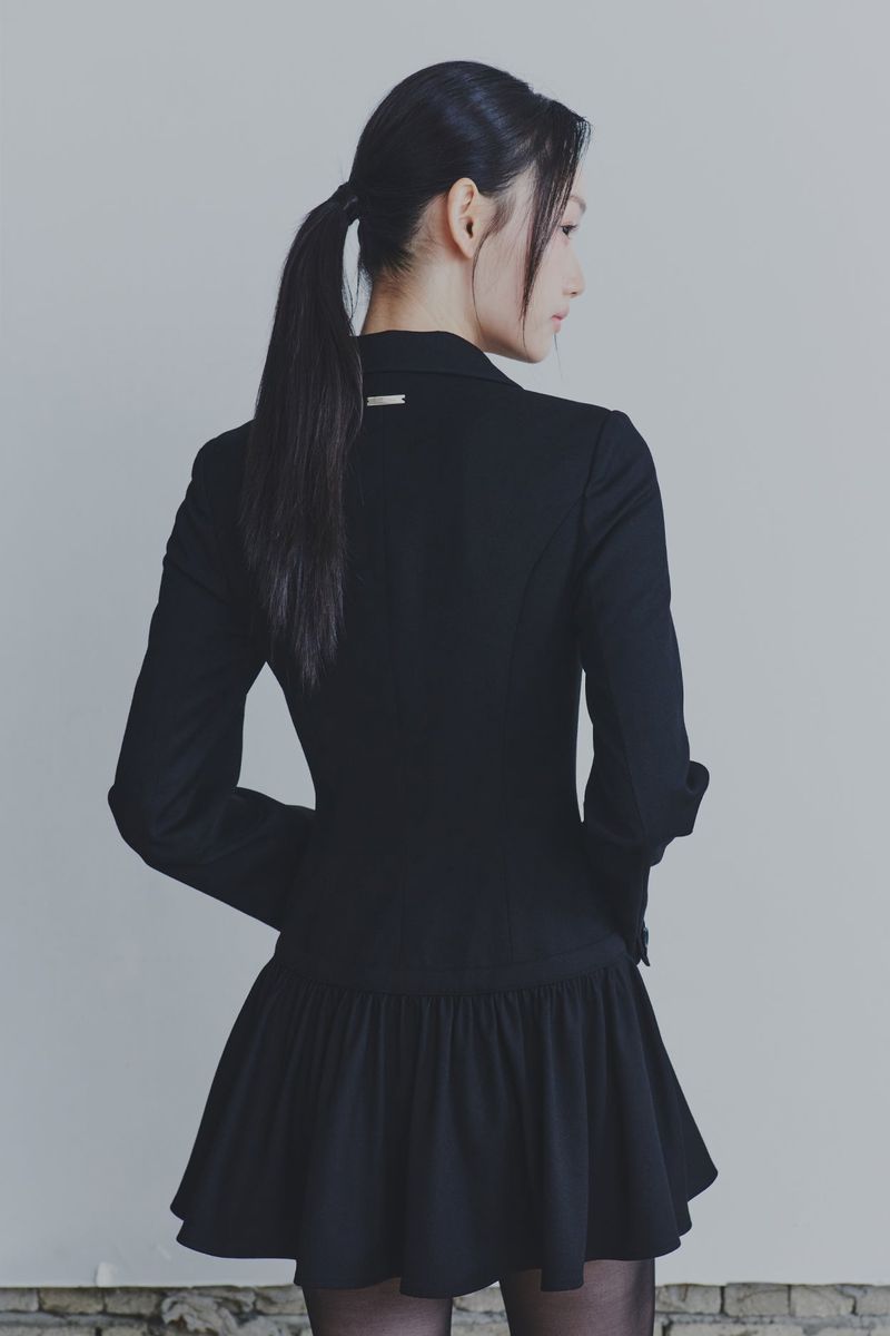 LIORA JACKET DRESS black