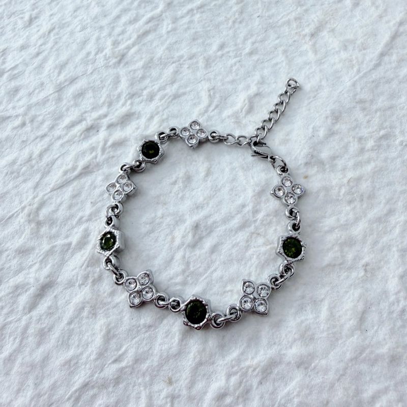 Emerald Bloom Bracelet