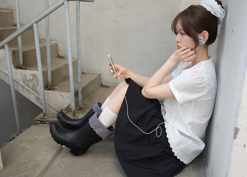 Bow Wing Deco cap x hoe (earphones, airpods ver)