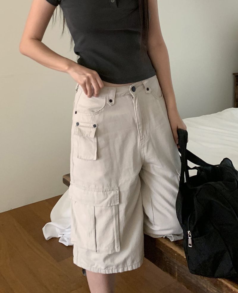 WONDER WONDER(ワンダーワンダー)の「Ephen Cargo Pocket Button Bermuda Pants(Pants)」
