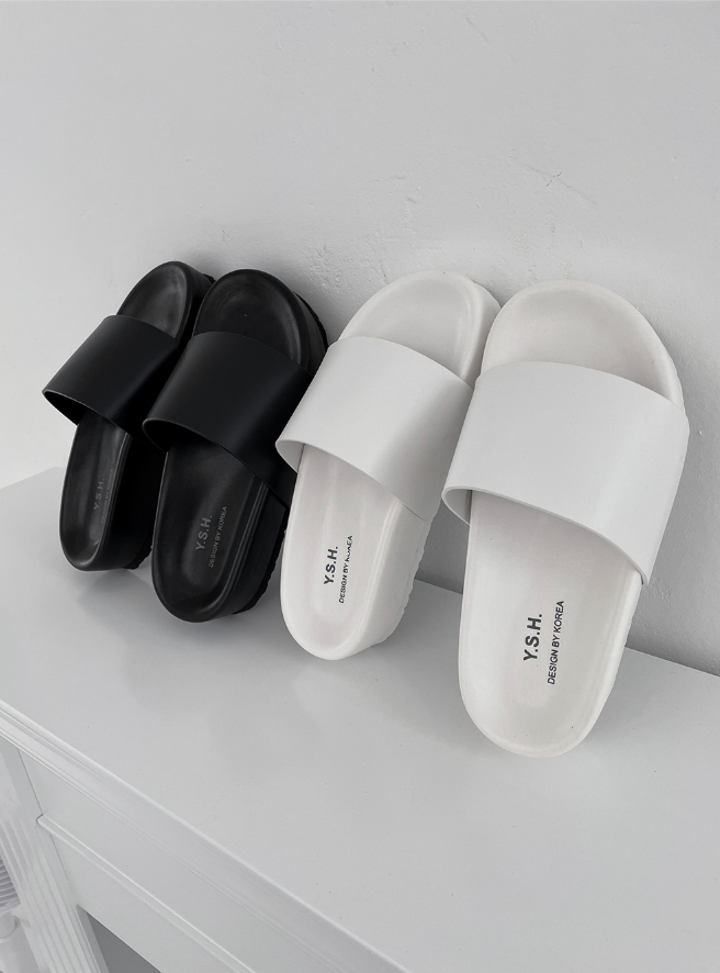 Mio Simple Slippers