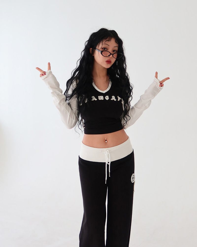 Rose Patch Color Raglan T-shirt