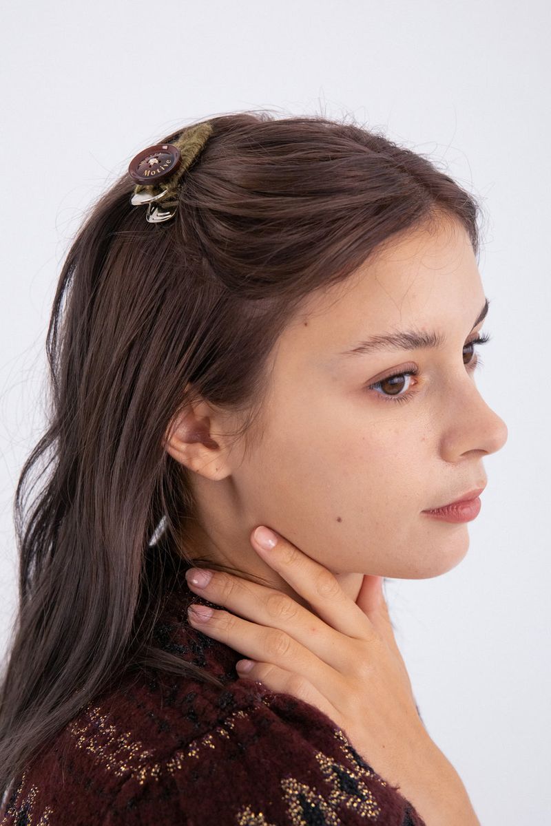 Button with wool knit hairpin (2color)