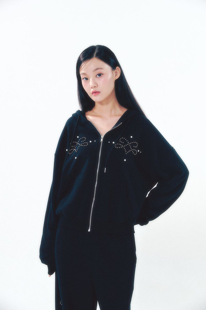 Pearl Hoodie Zip-Up Black