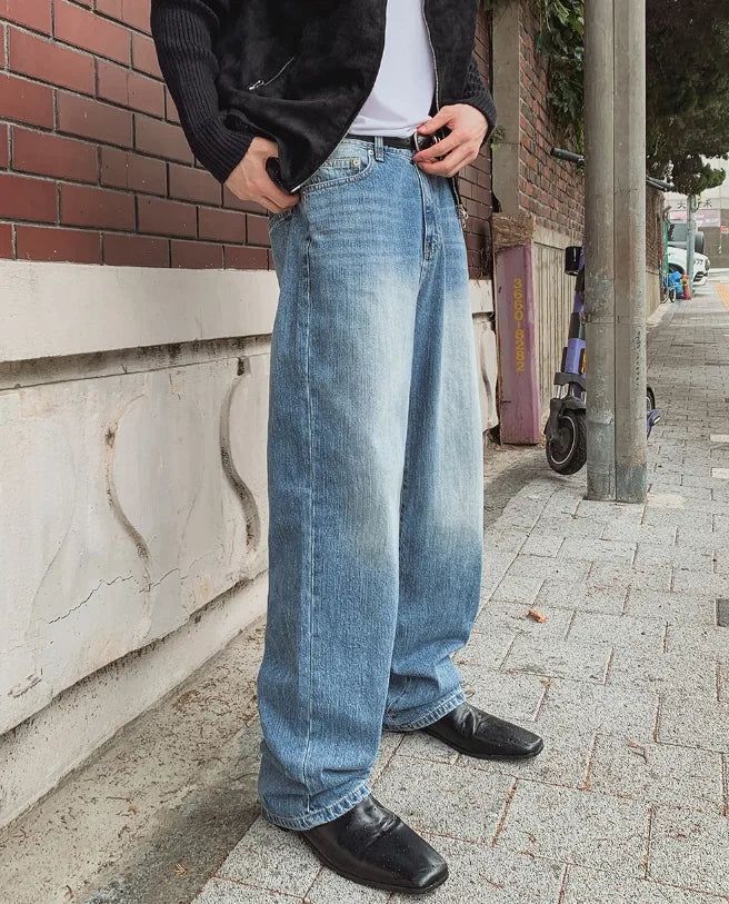 Boden back-banded semi-wide denim