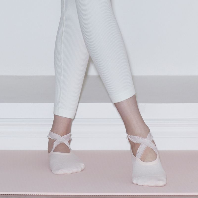 BALLET NON-SLIP SOCKS - 3 COLORS