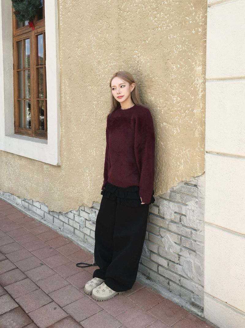 [Year-End Look Recommendation] Point Fingerhole Angora Fur Knit (4c)