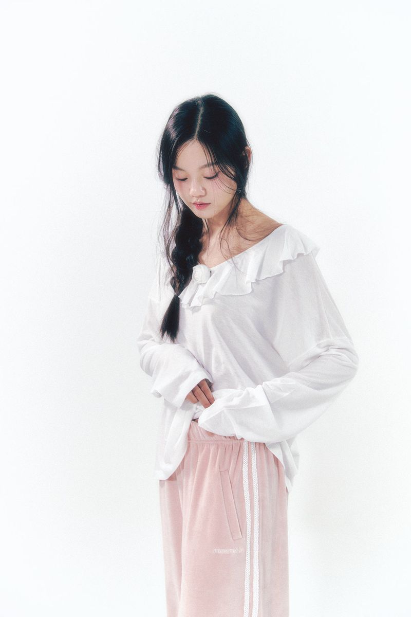 Rose Brooch Frill Long Sleeve White