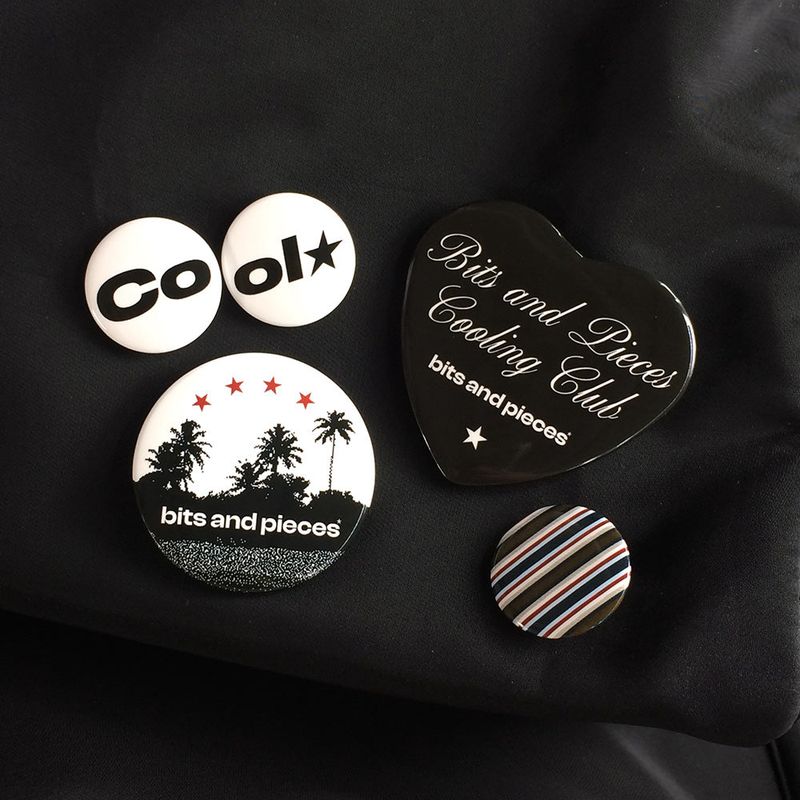 Cooling Club / pin button set 3. sparkle
