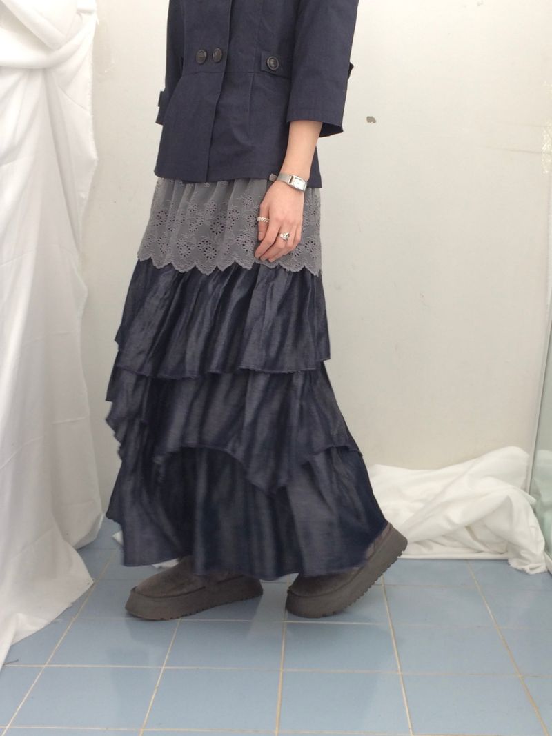 Diagonal Layer Shirring Long Skirt