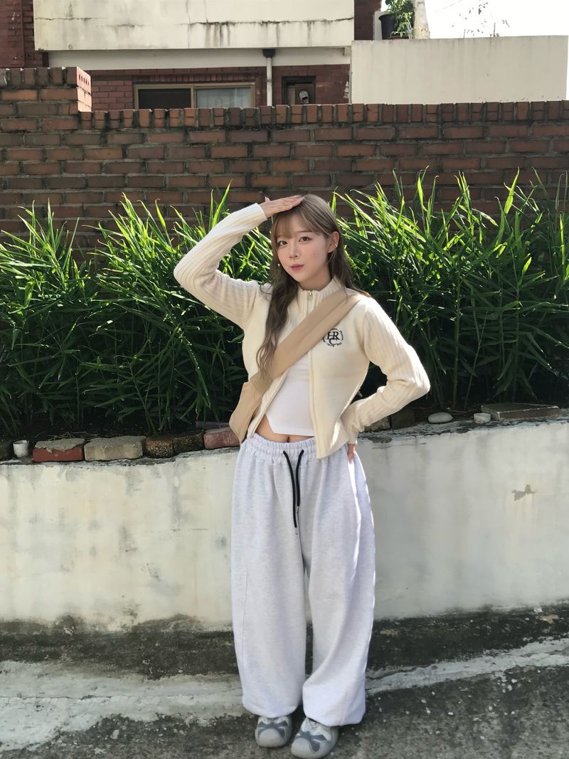 Willow balloon sweat pants