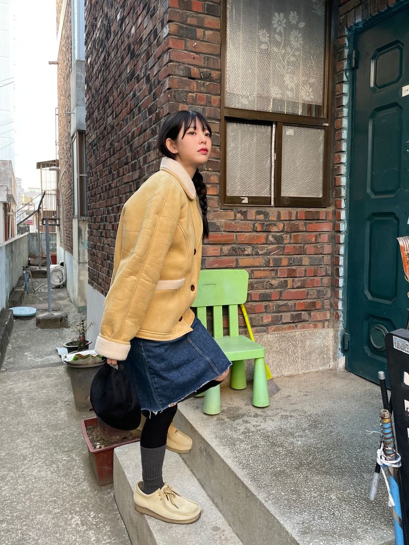 Neat midi denim skirt 