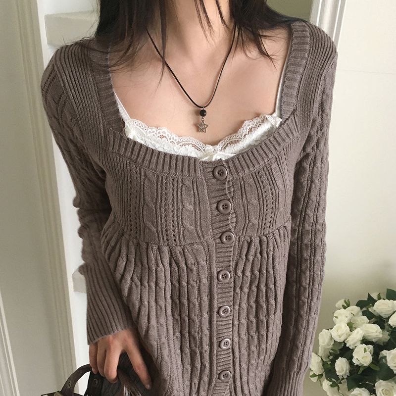 WONDER WONDER（ワンダーワンダー）の「ホールディンツイステットスクエアネックボタンニットウェアカーディガン（ジャケット/アウター）」
