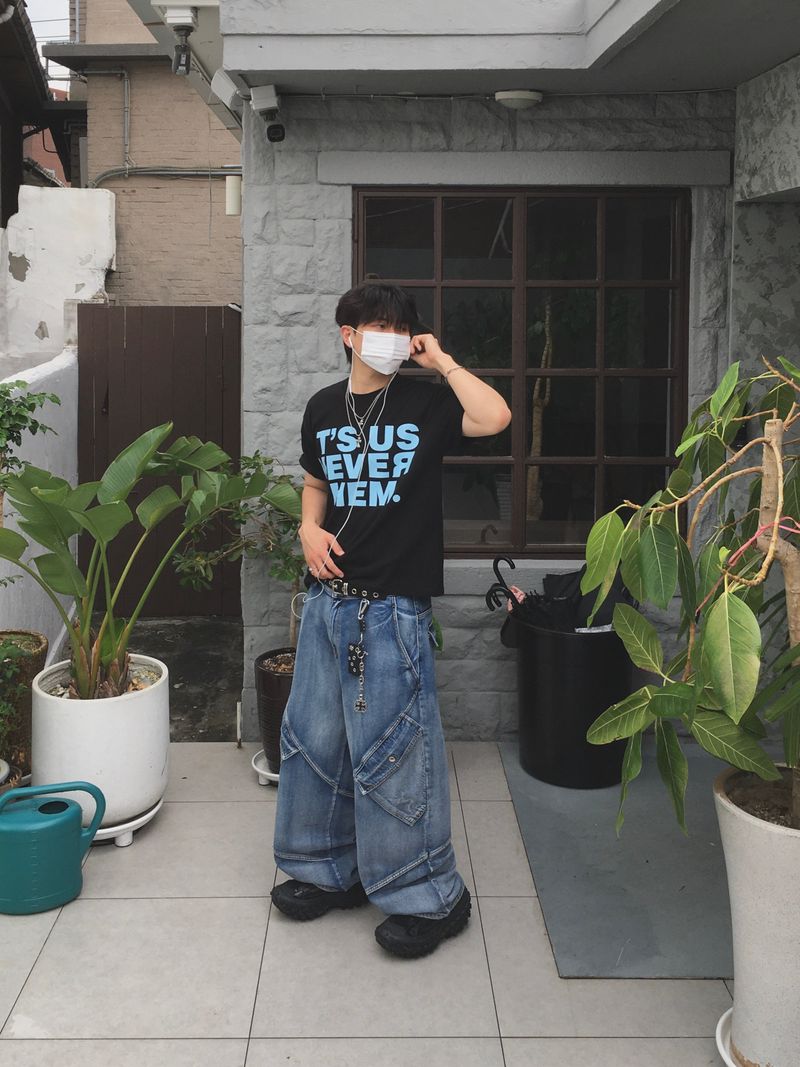 Skelader cargo denim pants (light blue)