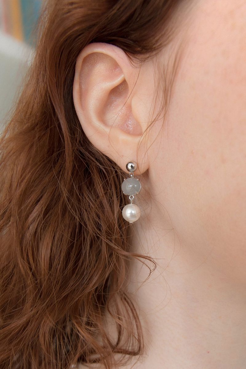 Pure drop earring