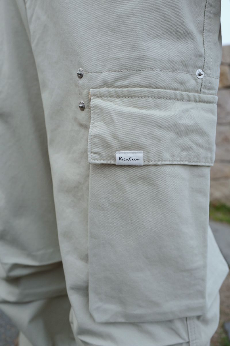 Light beige snap cargo pants