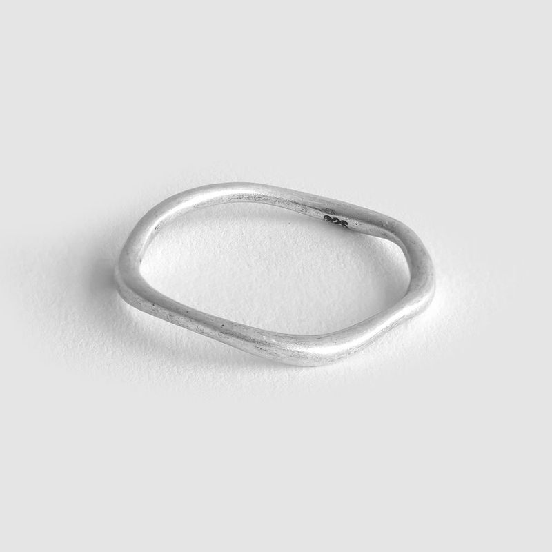 QUARQOR（クォルコア）の「リング#9113 シルバー92.5（アクセサリー）」
