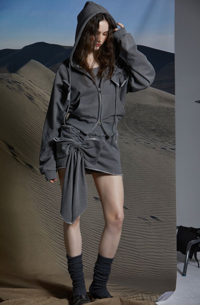 RIBBON POP HOODIE