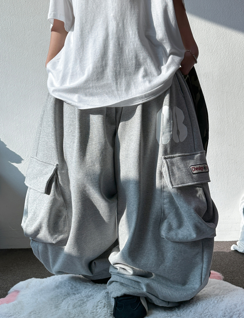 NUMBERING PATCH SWEAT BALLOON LOOSE WIDE CARGO PANTS 🩵🩶🖤 - 3 COLORS