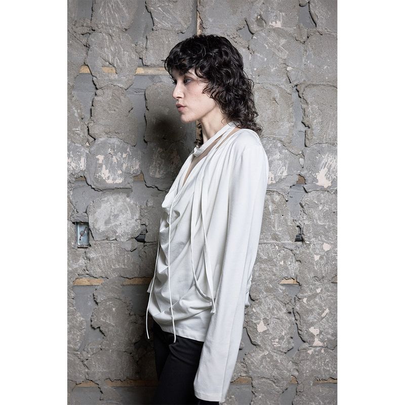 STRAP COWL TOP