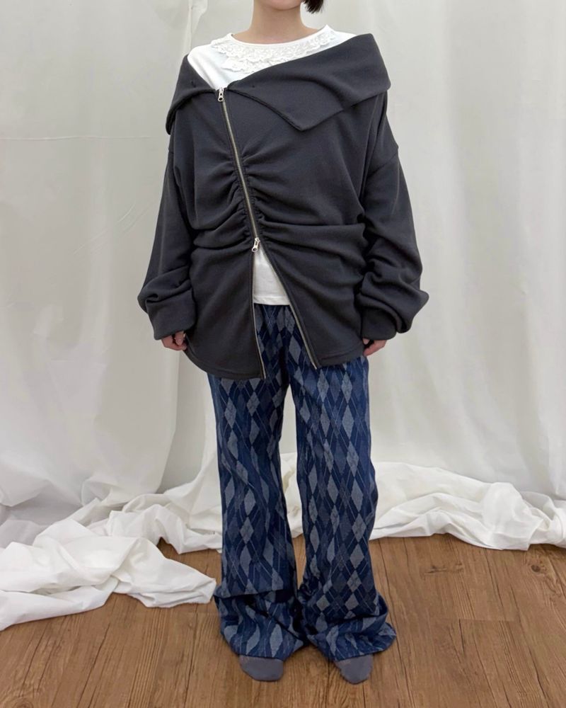 Plush Diagonal  Zip Up (2colors)