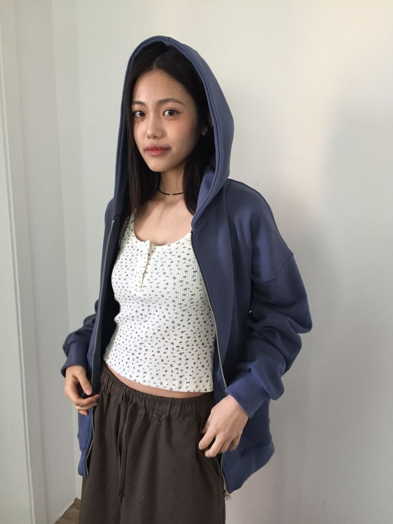 DUGGY(ダギー)の「Flower Crewneck Camisole (3color)(Tops)」