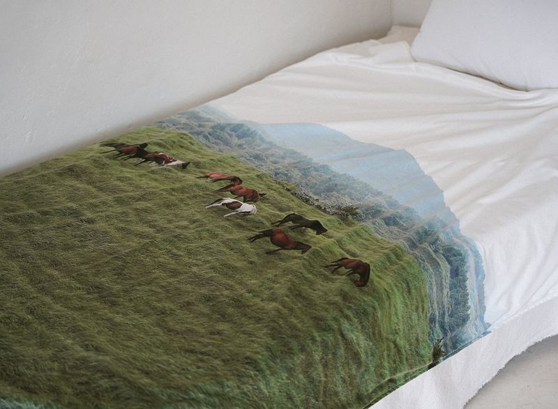 JEJU mountain horse blanket - large