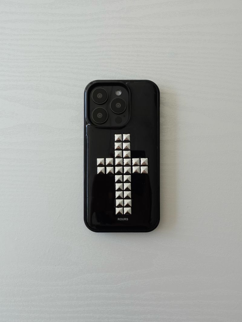 des stud case (black)