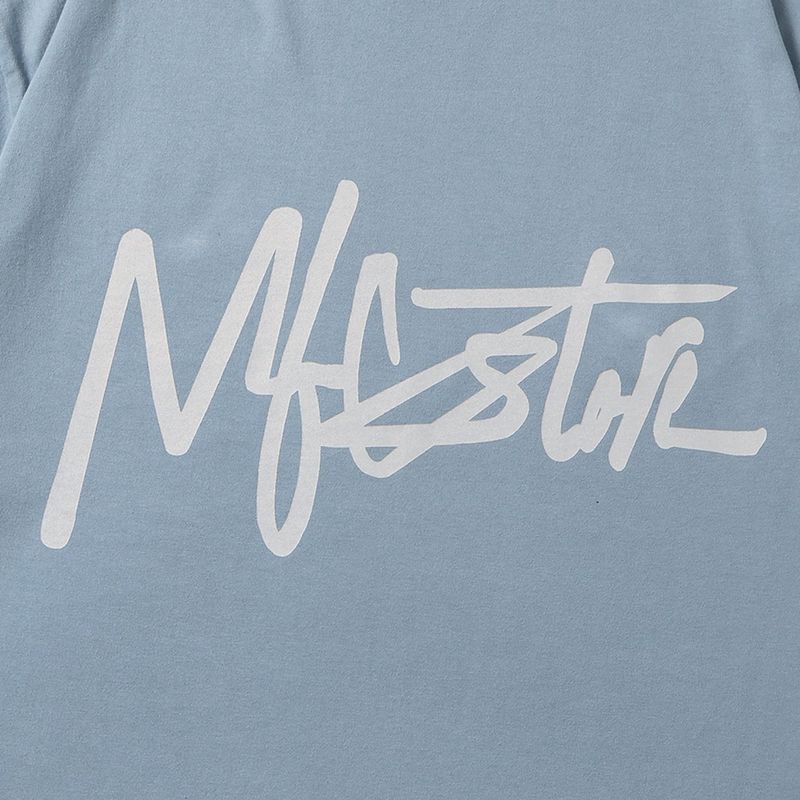 MFC ストアスクリプトロゴ半袖Tシャツ