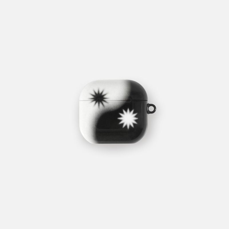 sunvase service(サンベースサービス)の「YIN YANG CASE_BLACK (airpods)(Smartphone Accessories)」