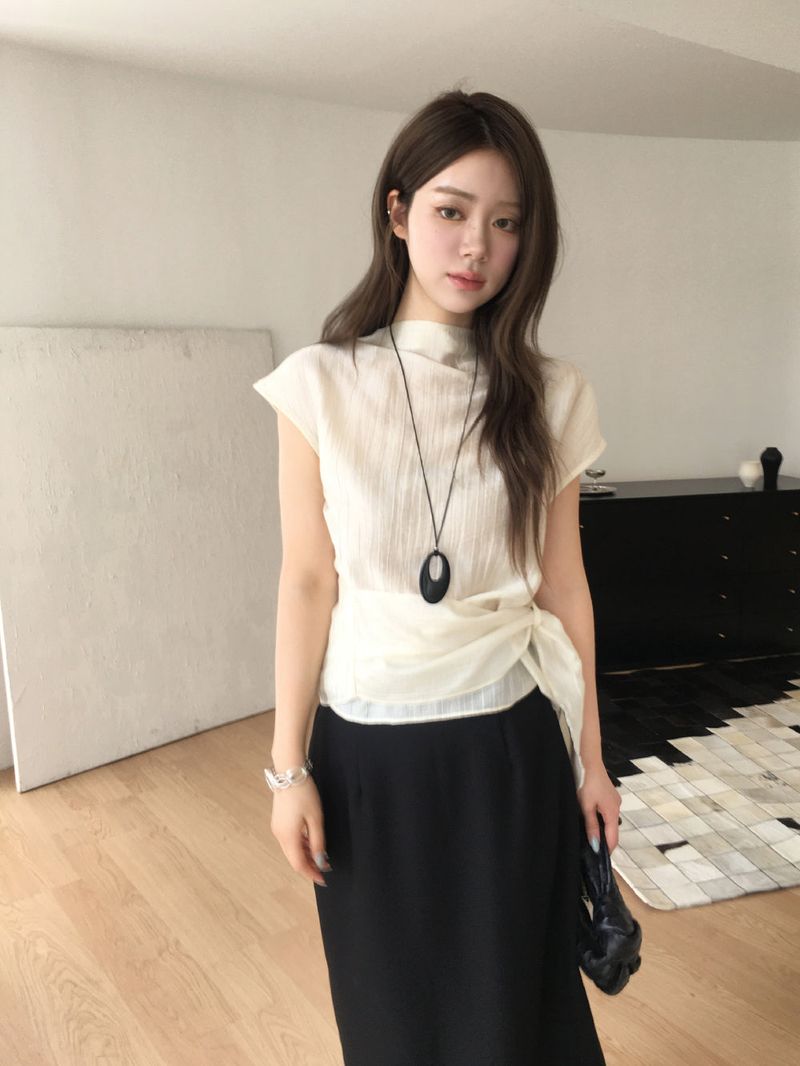 Moss wrap blouse