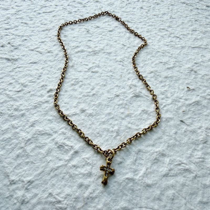 Retro Cross Pendant Necklace