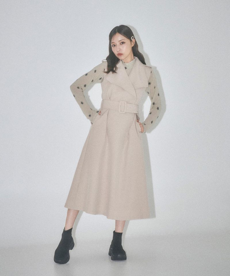 ANDGEEBEE（アンジービー）の「ジャケットノースリワンピ（Dresses）」