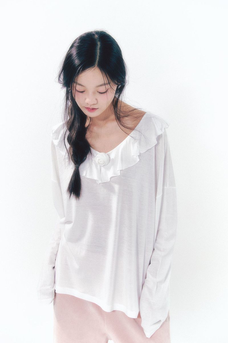 Rose Brooch Frill Long Sleeve White