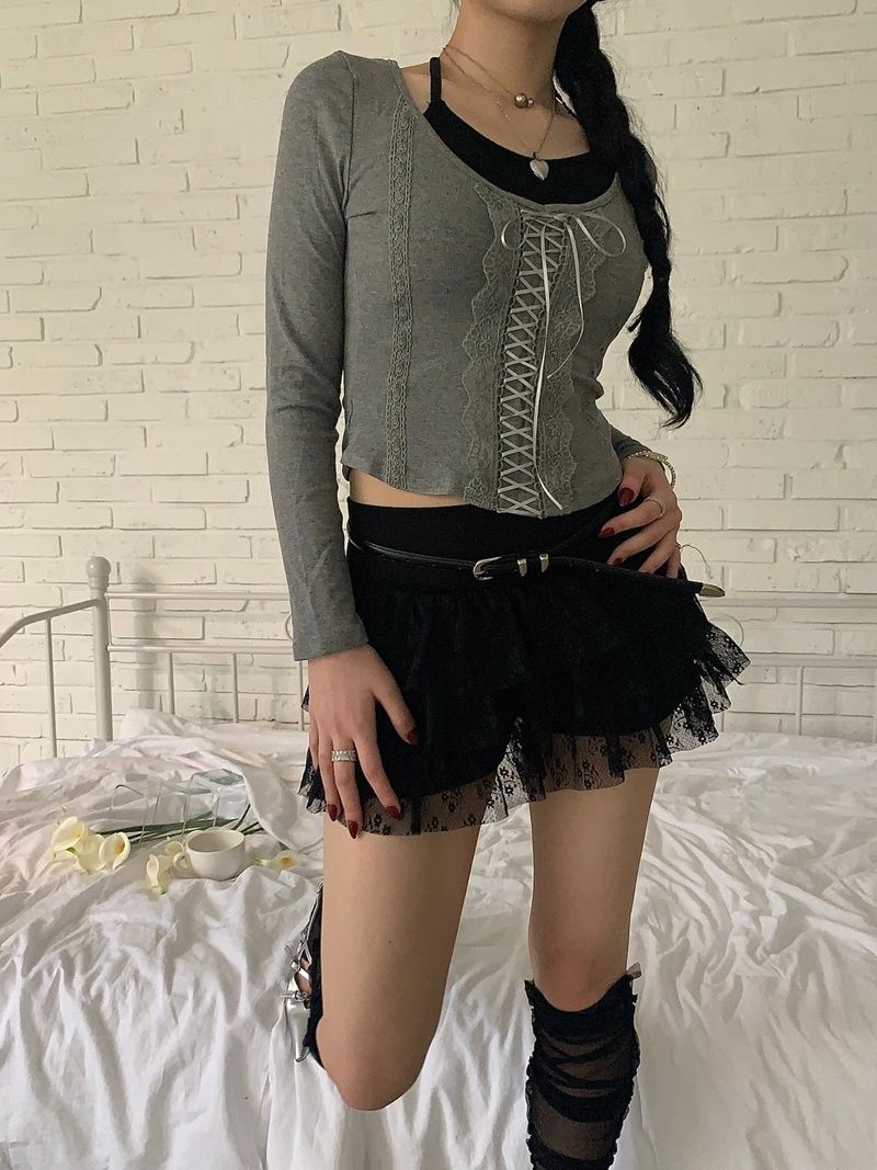 Mini Ribbon Corset Lace T