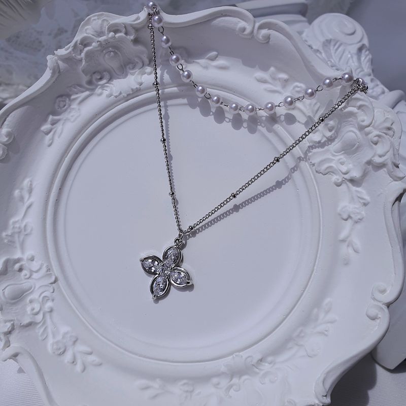 [NMIXX ジウ Necklace] ルナ ブロッサム レイヤード ネックレス - Silver color