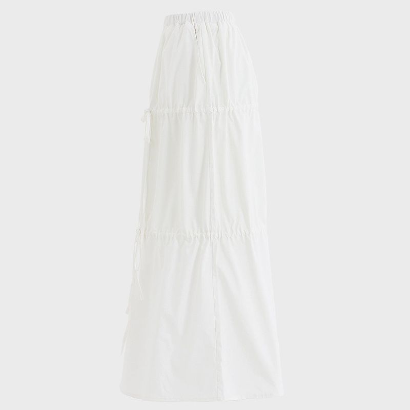 PARTY SKIRT IN WHITE