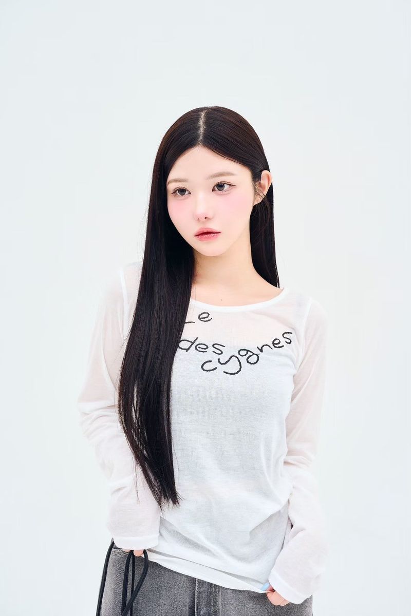 sheer logo TEE